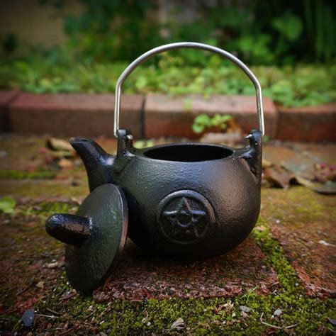 Ritualistic Practices: Incorporating Witchcraft Blend Kettle into your Magic